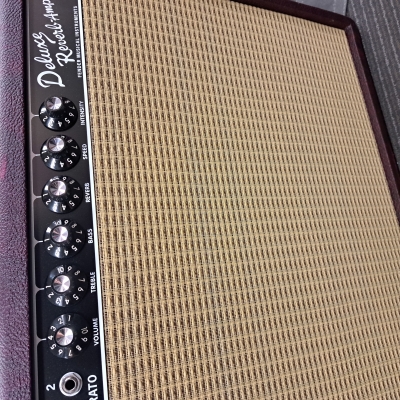 Store Special Product - Fender Deluxe Reverb - Wine Red